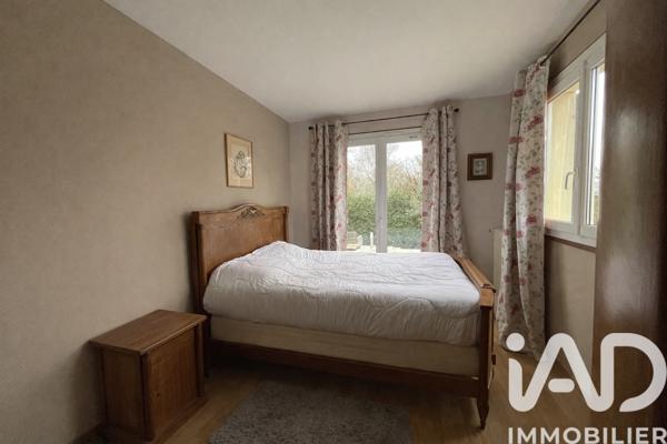 Maison à vendre 6 pièces 228 m² Saint-Fargeau-Ponthierry