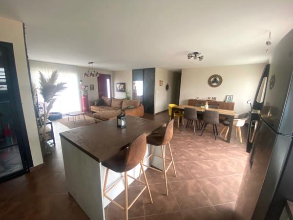 Maison à vendre 6 pièces proche de PARAY LE MONIAL (71)