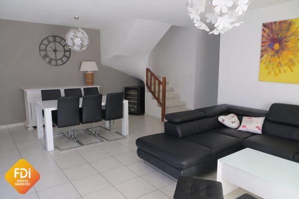 Florensac - villa 5 pièces 111m2 sur parcelle de 345 m2 avec