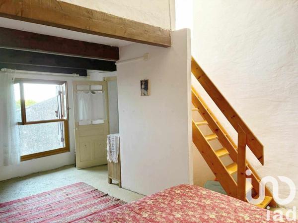 Maison de village 4 pièces de 90 m² à Pouzolles (34480)