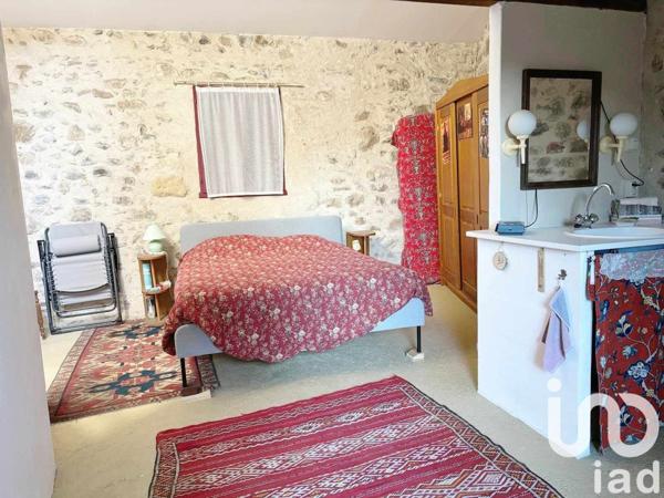 Maison de village 4 pièces de 90 m² à Pouzolles (34480)