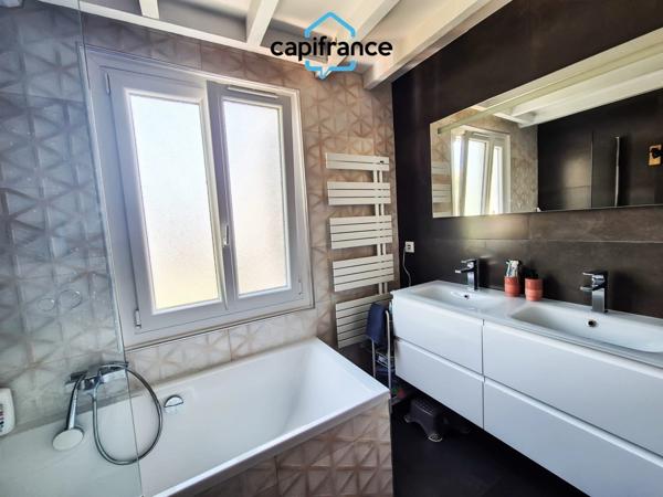 Maison familliale rénovée avec piscine