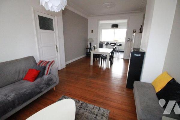 Maison à Vendre Place Voltaire à Rosendael avec la possibilité d'acquérir un garage à proximité...