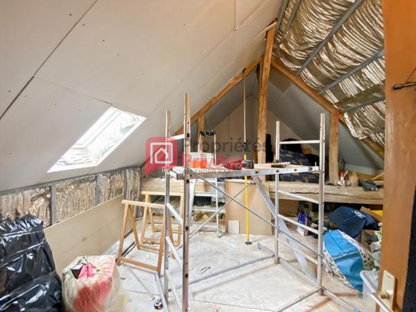 Maison Villeneuve L Archeveque 6 pièce(s) 116 m2