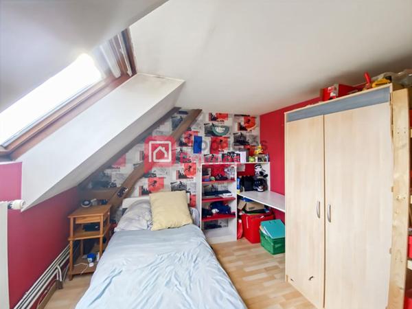 Maison Villeneuve L Archeveque 6 pièce(s) 116 m2