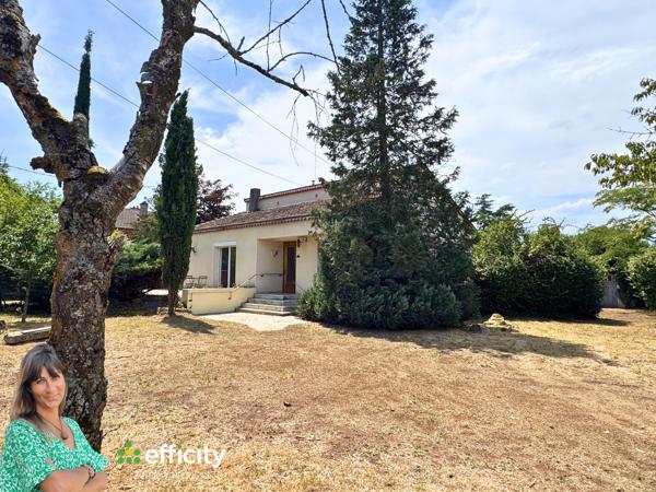 Maison
         5 pièces
        - 103 m² Exclusivité 225 000 € *