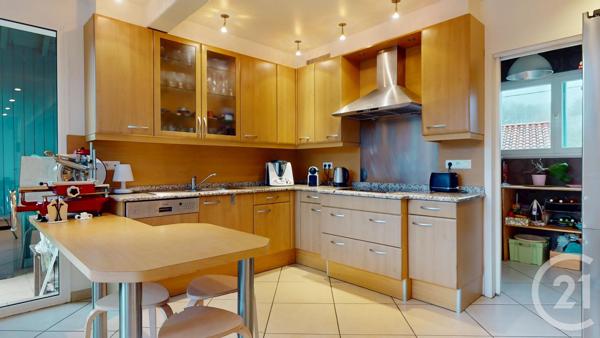 Maison à vendre  5 pièces - 176,98 m 2   ARCANGUES  - 64