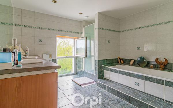 Maison à vendre    9 pièces • 184,11 m2 Carnac