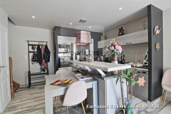 A VENDRE - Proche Saint Rémy de Provence - Appartement  Duplex T4 avec terrasses - 77 m²- 3 chambres