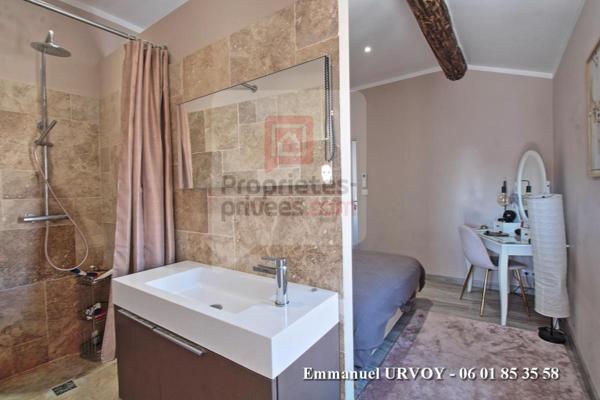 A VENDRE - Proche Saint Rémy de Provence - Appartement  Duplex T4 avec terrasses - 77 m²- 3 chambres