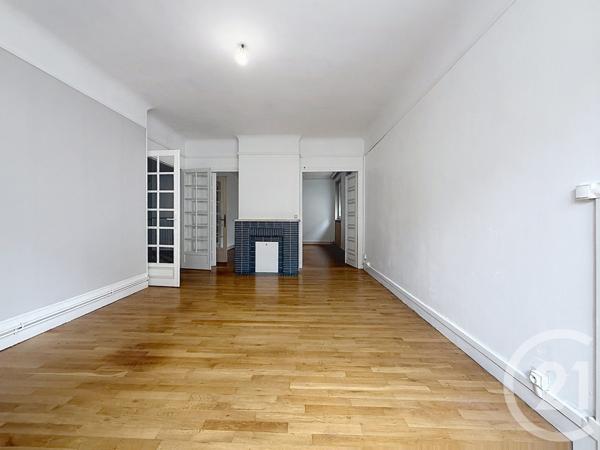 Appartement F6 à vendre  5 pièces - 119 m 2   GUERET  - 23
