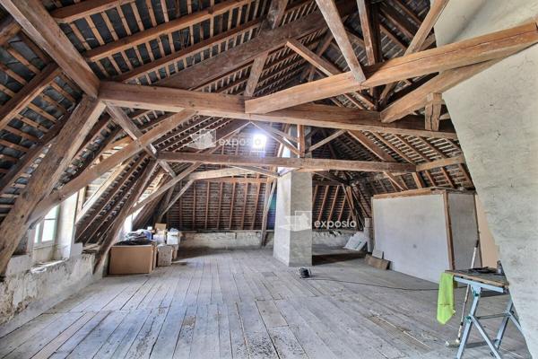 Maison Fenioux 5 pièce(s) 195.47 m2