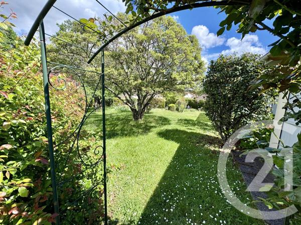 Maison à vendre  4 pièces - 101,30 m 2   LIMOGES  - 87