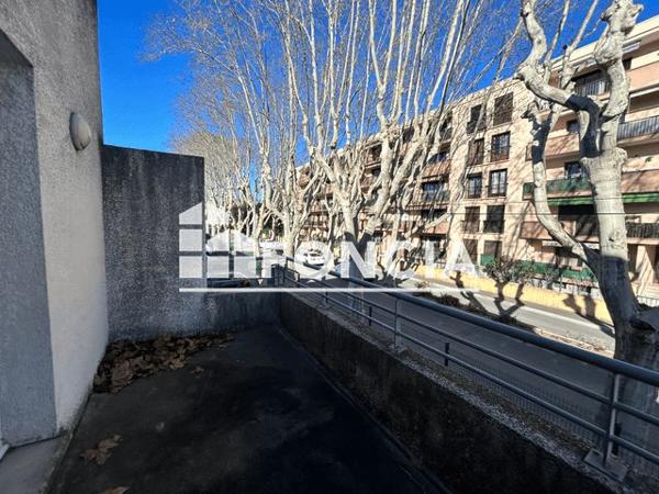 Location Studio 27.1 m² - 71 ET 105 AVENUE DE LA GARE Nimes Saint Cesaire 30900