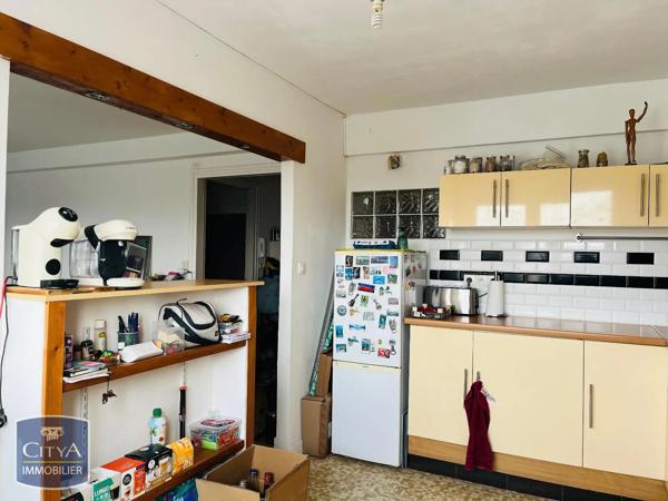 Appartement à louer 3 pièces 69m² Saint-Quentin (02100)