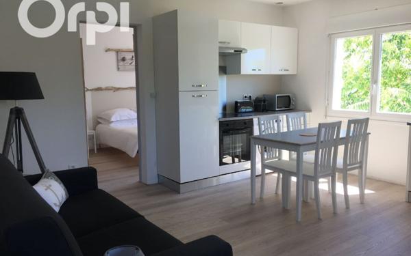 Immeuble à vendre    30 pièces •  Arvert