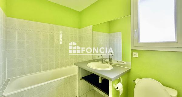 À vendre Maison 4 pièces 90 m² - L'isle-d'abeau 38080