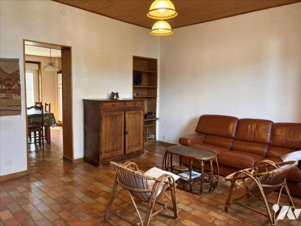 APPARTEMENT En Maison avec jardin privatif 591 m²