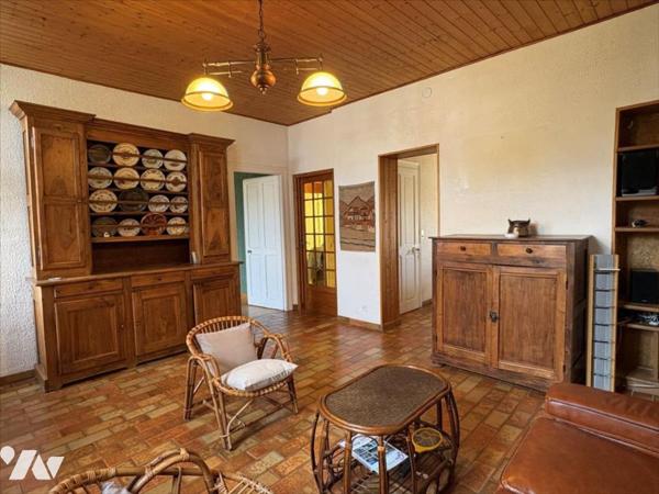 APPARTEMENT En Maison avec jardin privatif 591 m²