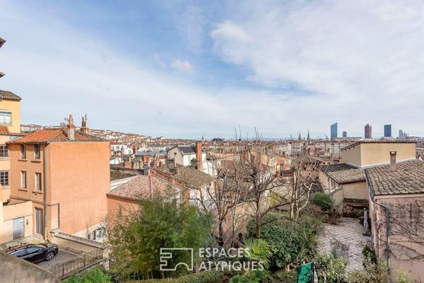 Appartement d’architecte avec vue panoramique sur toute la ville