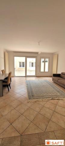 Grande maison T5 en COEUR DE VILLE avec une grande terrasse de plus de 30m² et DEPENDANCE de 2 pièces habitables