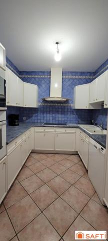 Grande maison T5 en COEUR DE VILLE avec une grande terrasse de plus de 30m² et DEPENDANCE de 2 pièces habitables