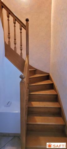 Grande maison T5 en COEUR DE VILLE avec une grande terrasse de plus de 30m² et DEPENDANCE de 2 pièces habitables