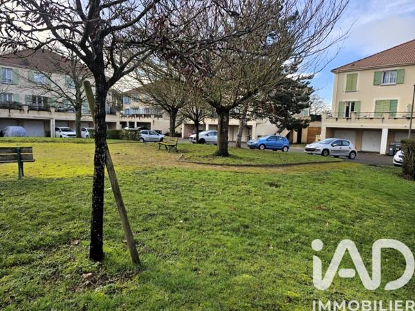 Appartement à vendre 2 pièces 47 m² Savigny-le-Temple