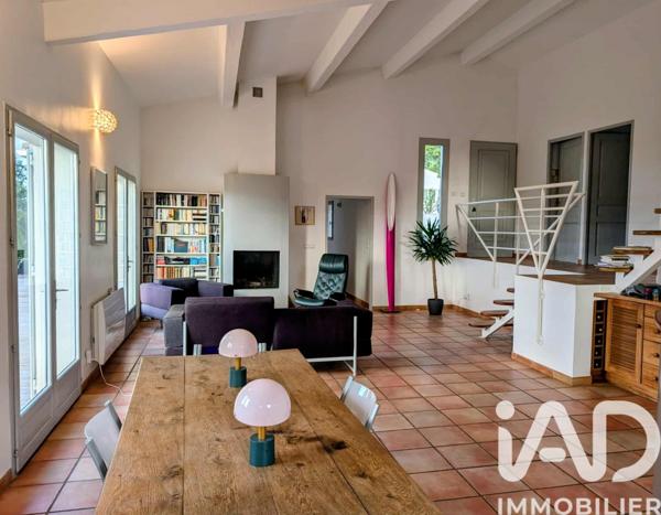 Maison à vendre 5 pièces 125 m² Pierrefeu-du-Var