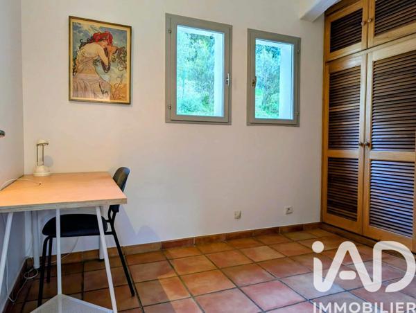 Maison à vendre 5 pièces 125 m² Pierrefeu-du-Var