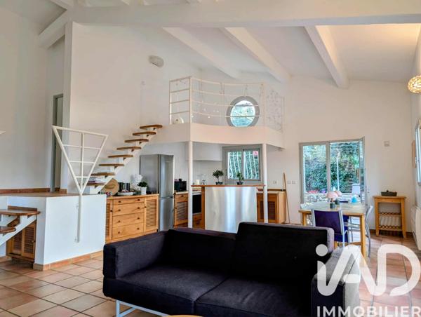 Maison à vendre 5 pièces 125 m² Pierrefeu-du-Var