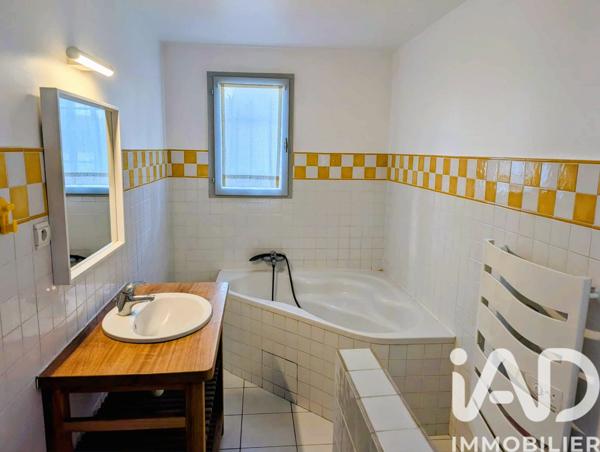 Maison à vendre 5 pièces 125 m² Pierrefeu-du-Var