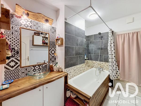 Appartement à vendre 4 pièces 81,97 m² Bordeaux