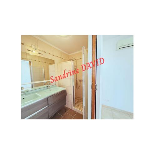 Charmant Appartement Port Saint Louis Du Rhone 2 pièce(s) 58.37 m2