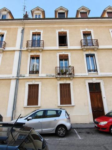 Magnifique T3 de prestige 73 m² - 2 ch. RDC+ jardin