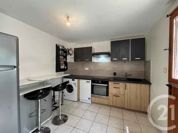 Appartement F1 à vendre  1 pièce - 28,15 m 2   RUMILLY  - 74