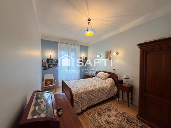 Bel appartement Hausmannien 166 m2 rénové récemment