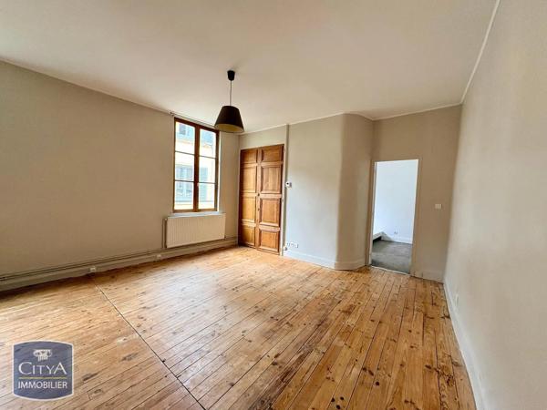 Appartement à louer 2 pièces 51m² Roanne (42300)