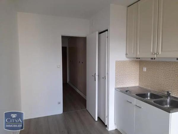 Appartement à louer 4 pièces 88m² Saint-Étienne (42100)