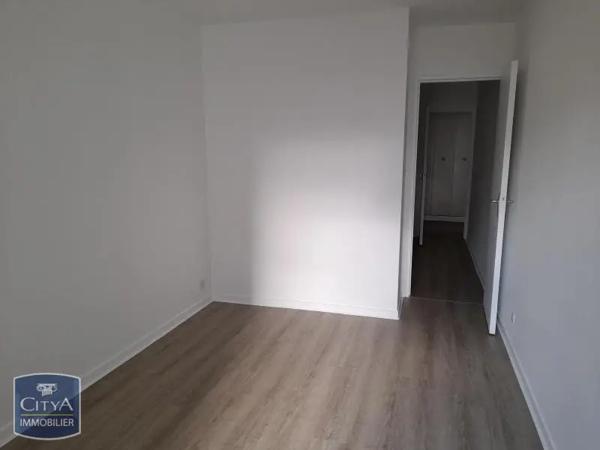 Appartement à louer 4 pièces 88m² Saint-Étienne (42100)