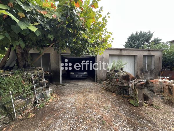 Maison
         5 pièces
        - 82 m² Exclusivité 180 000 € *