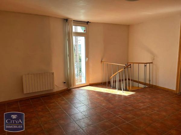 Appartement à louer 2 pièces 78m²