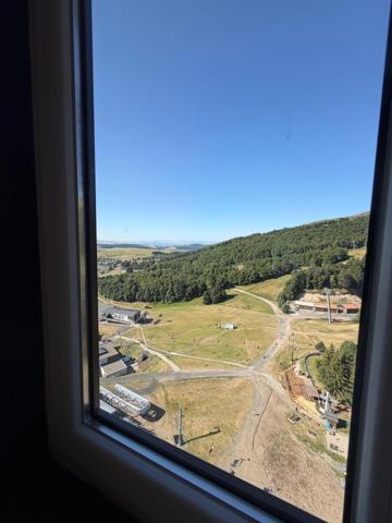 APPARTEMENT 48M2 TOUR DE LA BICHE