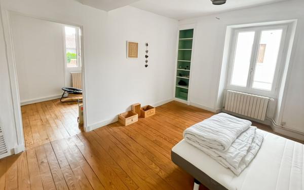 Maison à vendre    6 pièces •  Agonac