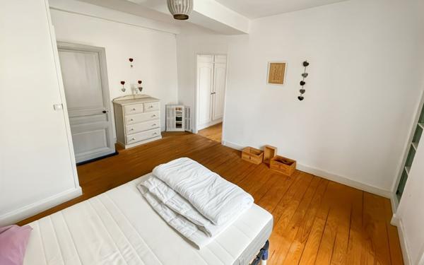 Maison à vendre    6 pièces •  Agonac