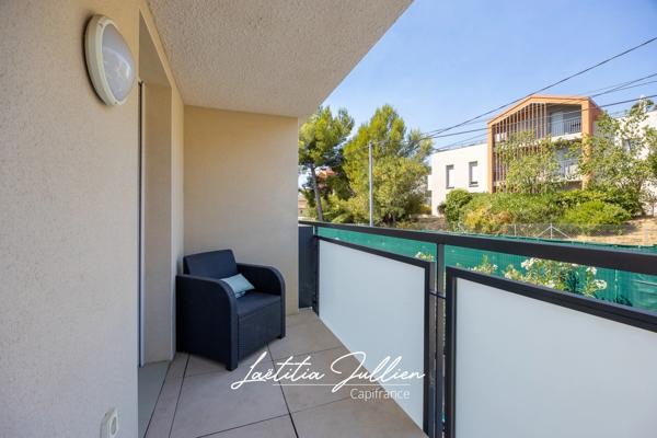 En Exclusivité par Laëtitia JULLIEN – Marseille 12ème – Les Caillols – Duplex T4 de 94 m² avec deux terrasses, parking, garage et résidence récente