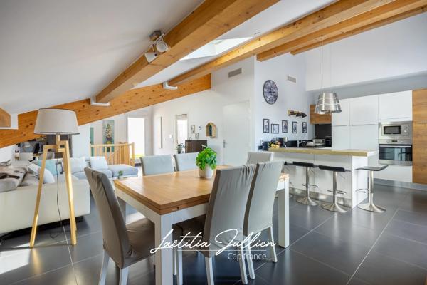 En Exclusivité par Laëtitia JULLIEN – Marseille 12ème – Les Caillols – Duplex T4 de 94 m² avec deux terrasses, parking, garage et résidence récente