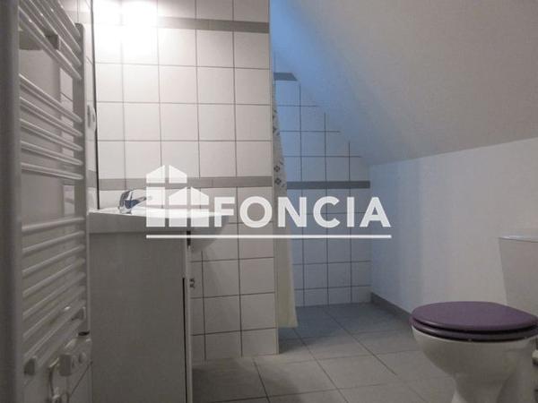 Location Appartement 4 pièces 78.7 m² - 49 PLACE GAMBETTA Oloron Sainte Marie 64400