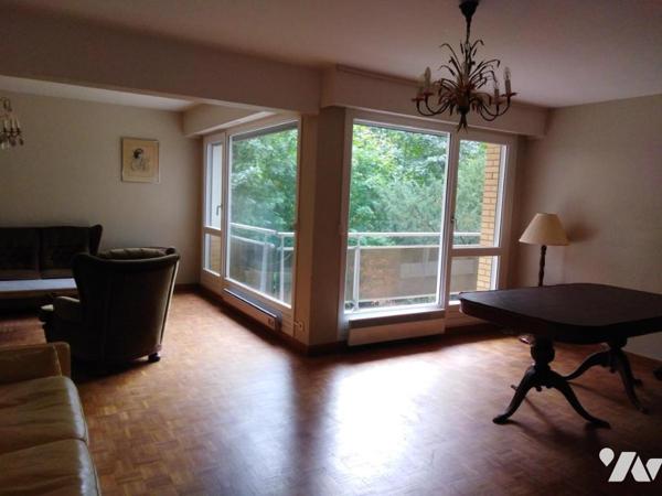 VALENCIENNES APPARTEMENT T4 AVEC PARKING ET CAVE