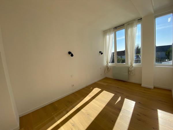 Nantes Bord de l'Erdre T4 Duplex 70 m2 avec terrasse en bois de 40 m²,  
Nantes 44000